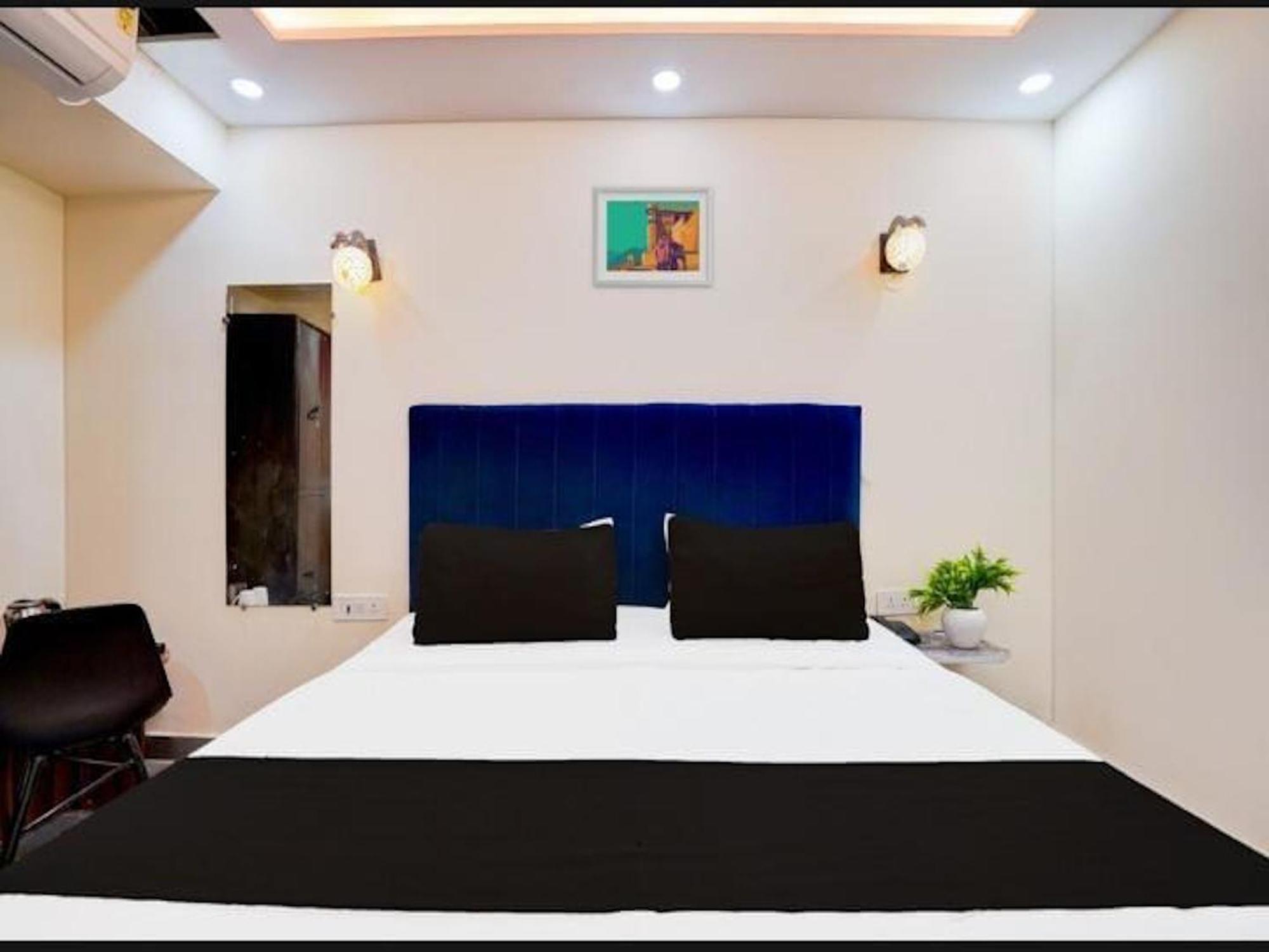 Hotel City Palace 뉴델리 외부 사진